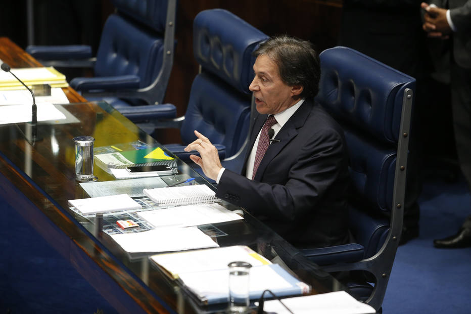 presidente do Senado Federal, Eunicio Oliveira