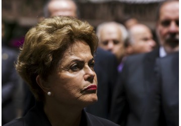Rejeição a Dilma aumenta e avaliação ótima/boa do governo cai abaixo de 10%, mostra CNI/Ibope