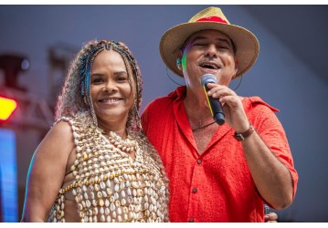 Viva Salvador: Banda Mel relembra sucessos em show de estreia da turnê de 40 anos do grupo