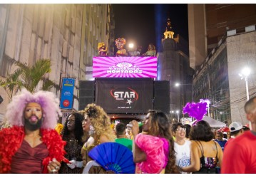 Primeiro trio pipoca LGBTQIA+ faz história no Carnaval de Salvador e encanta foliões