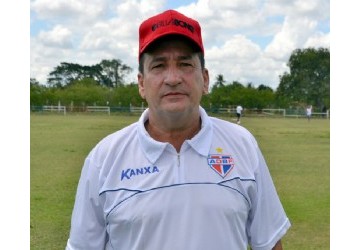Nazareno Silva tenta definir time para sua reestreia no Bahia de Feira